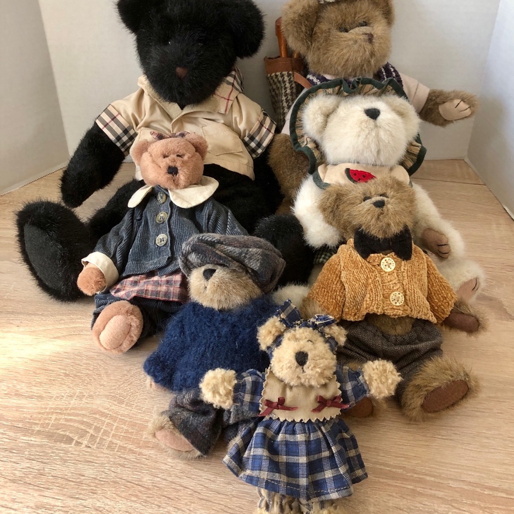Boyds Bears Plush Lot of 7 Dressed